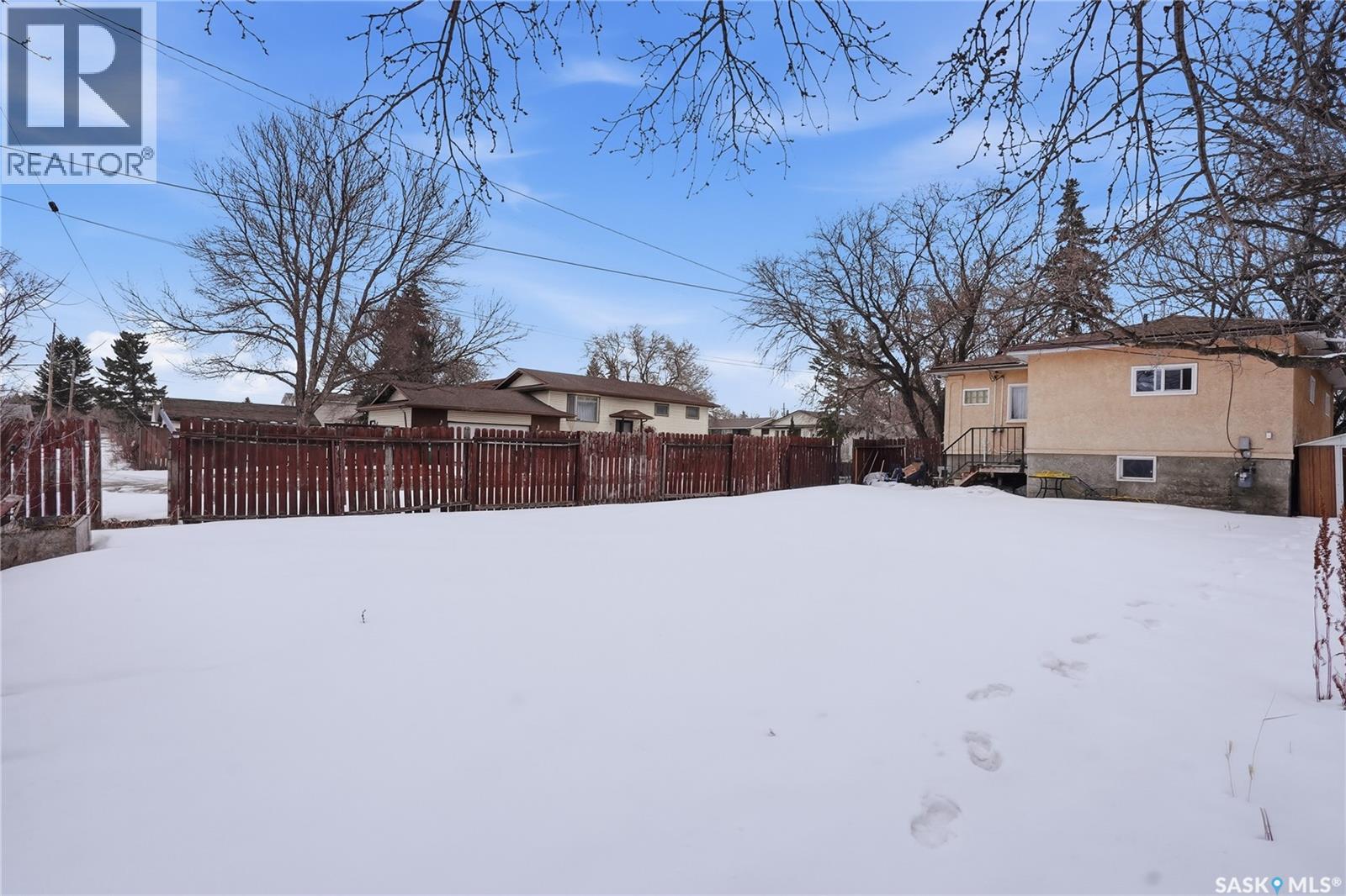 108 Dunlop Street, Saskatoon, Saskatchewan  S7N 2B5 - Photo 37 - SK032232