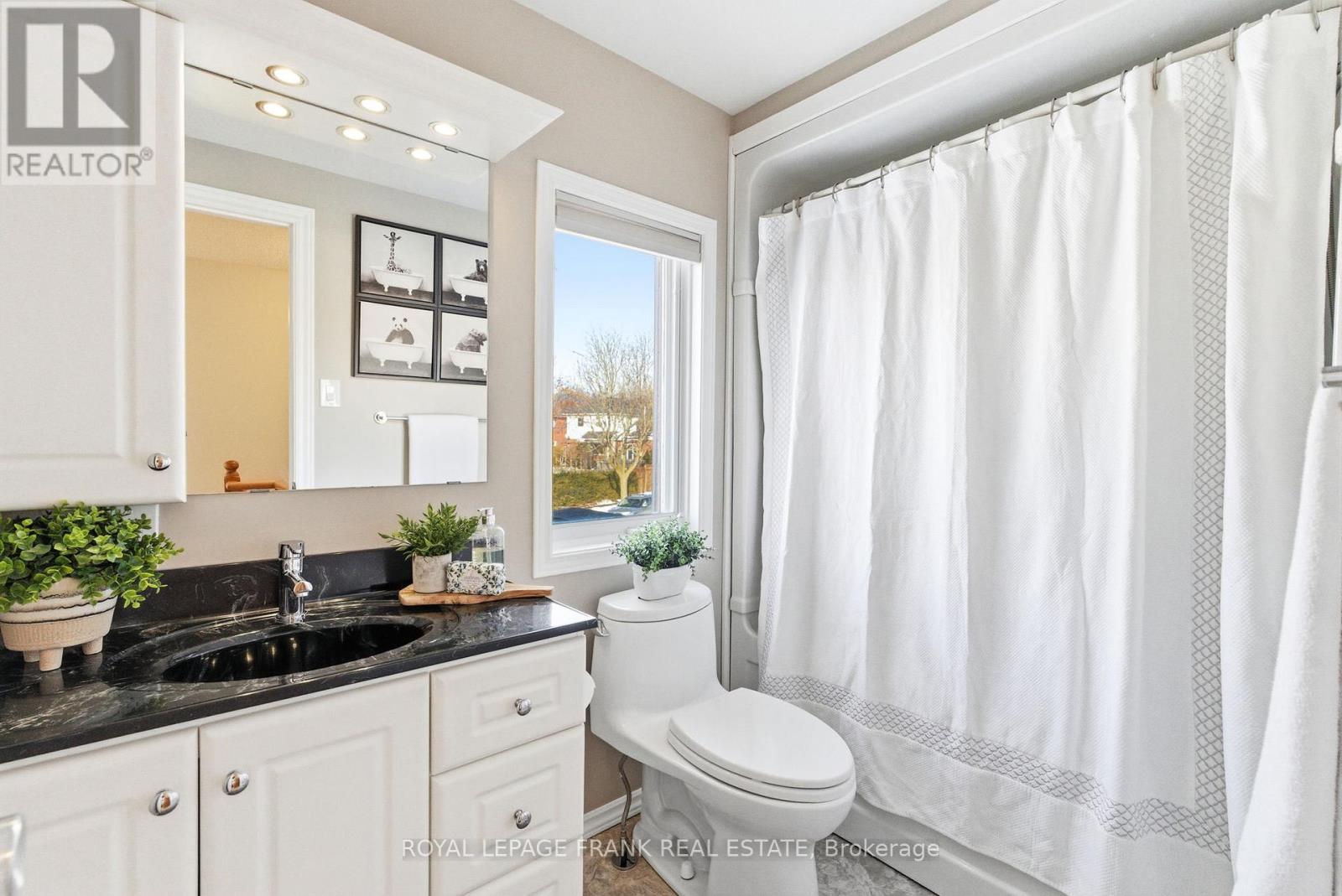 9 Royal Pines Court, Clarington, Ontario L1C 4P4 - Photo 42 - E12952426