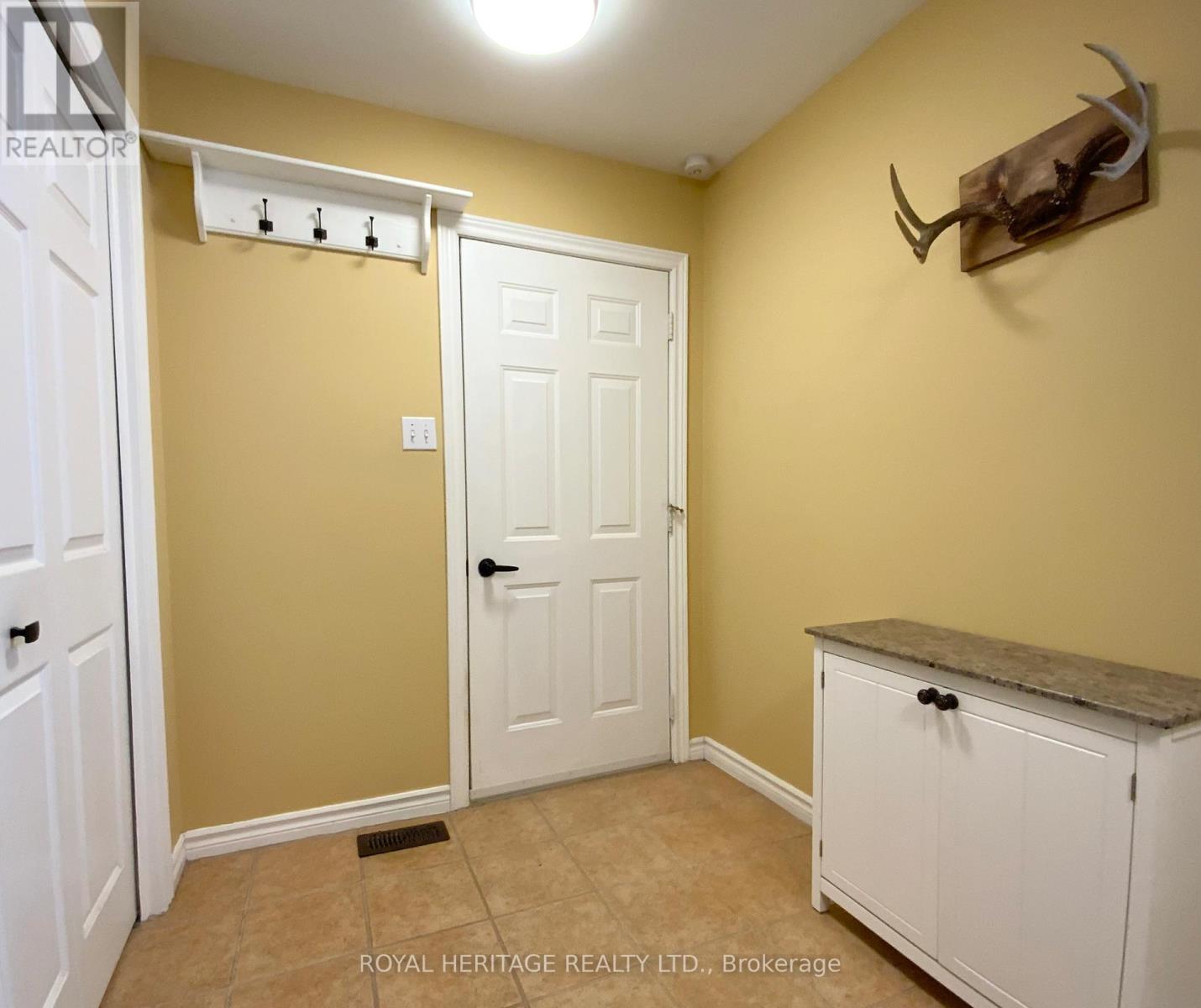 205 Pirates Glen Drive, Trent Lakes, Ontario  K0M 1A0 - Photo 32 - X12905606