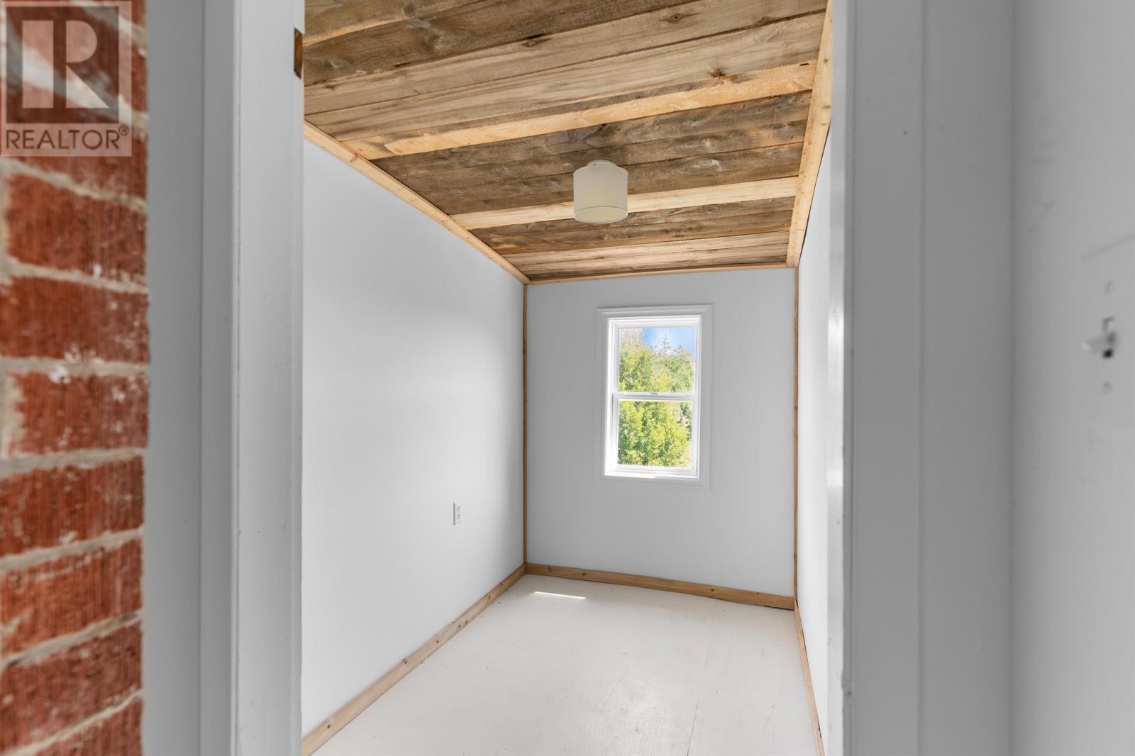 39015 Western Road, Rosebank, Prince Edward Island  C0B 1B0 - Photo 14 - 202606429