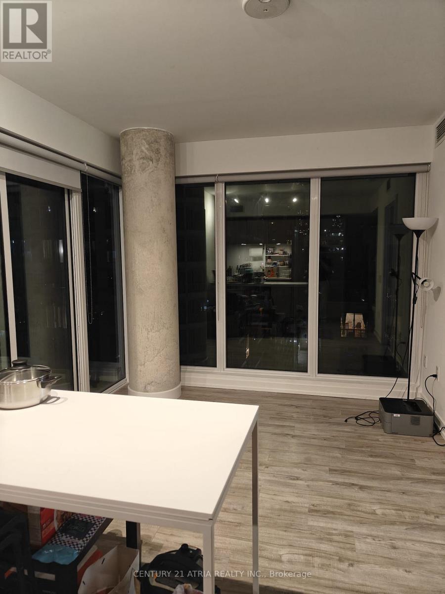 1613 - 77 Shuter Street, Toronto, Ontario  M5B 0B8 - Photo 7 - C12963988