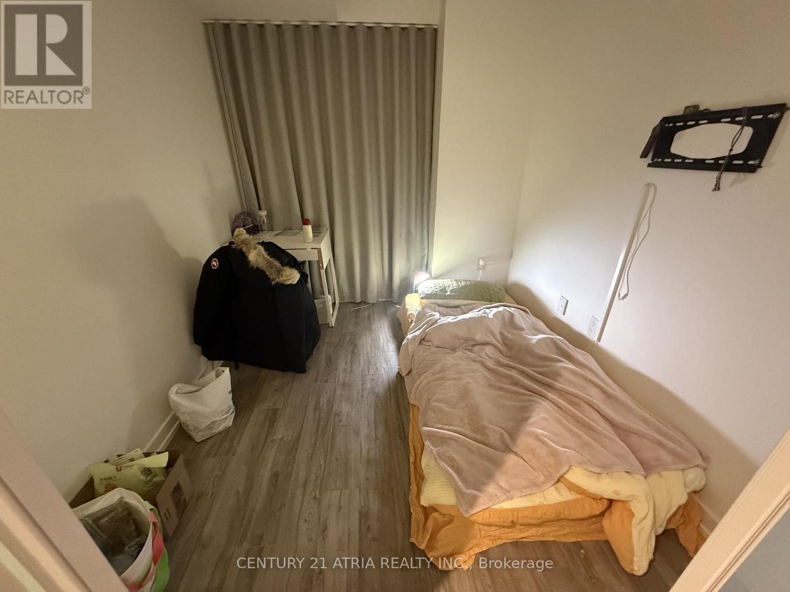 1613 - 77 Shuter Street, Toronto, Ontario  M5B 0B8 - Photo 8 - C12963988