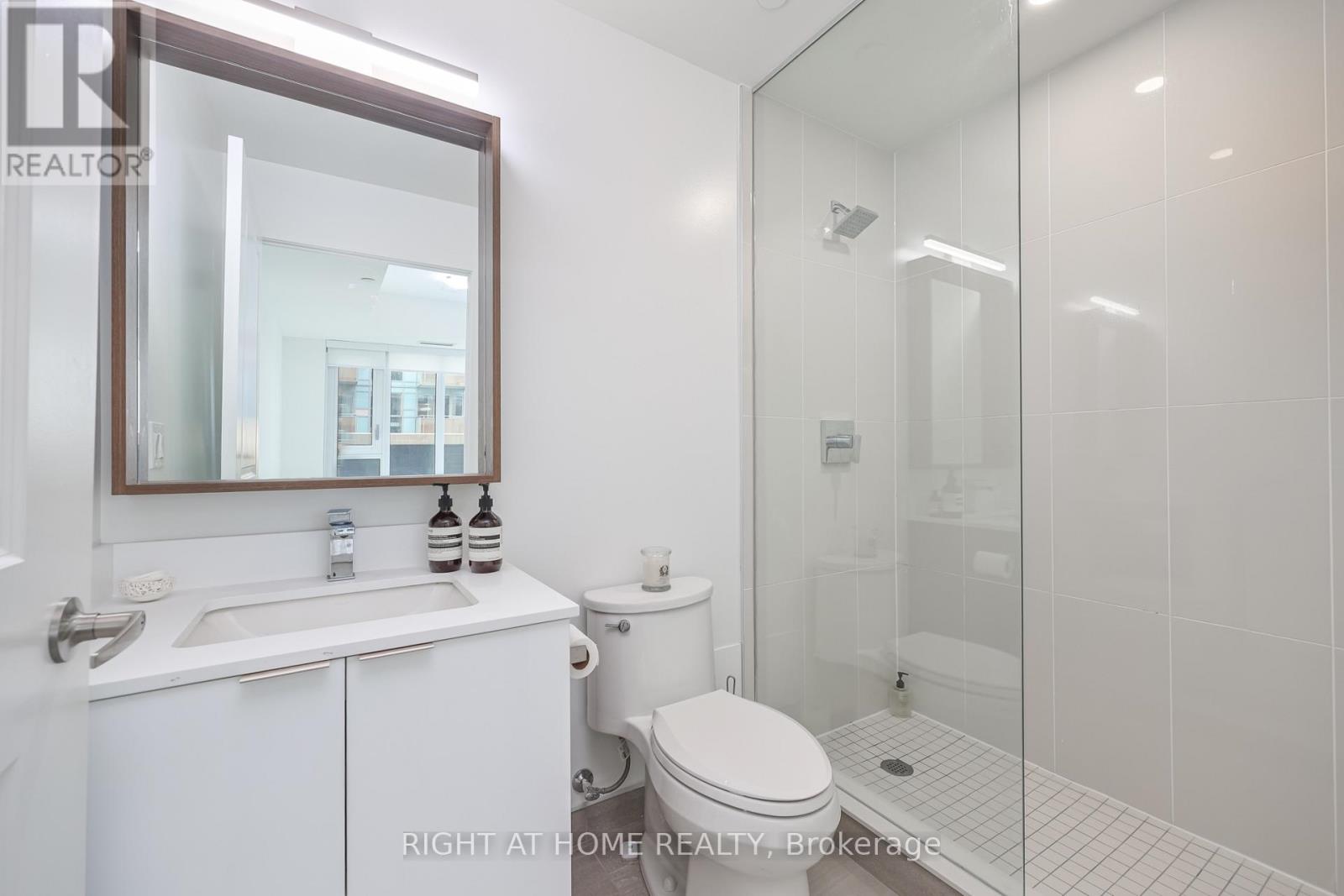 832 - 543 Richmond Street W, Toronto, Ontario  M5V 0W9 - Photo 18 - C12964014