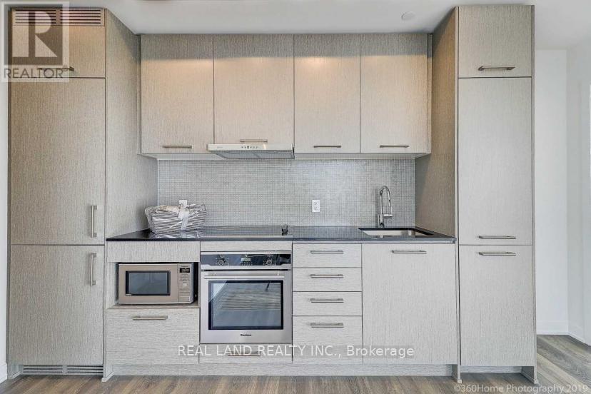 1702 - 87 Peter Street, Toronto, Ontario  M5V 0P1 - Photo 3 - C12964046