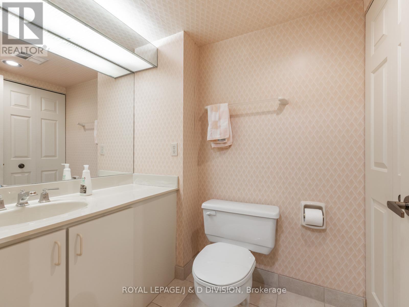 212 - 5444 Yonge Street, Toronto, Ontario  M2N 6J4 - Photo 16 - C12964064