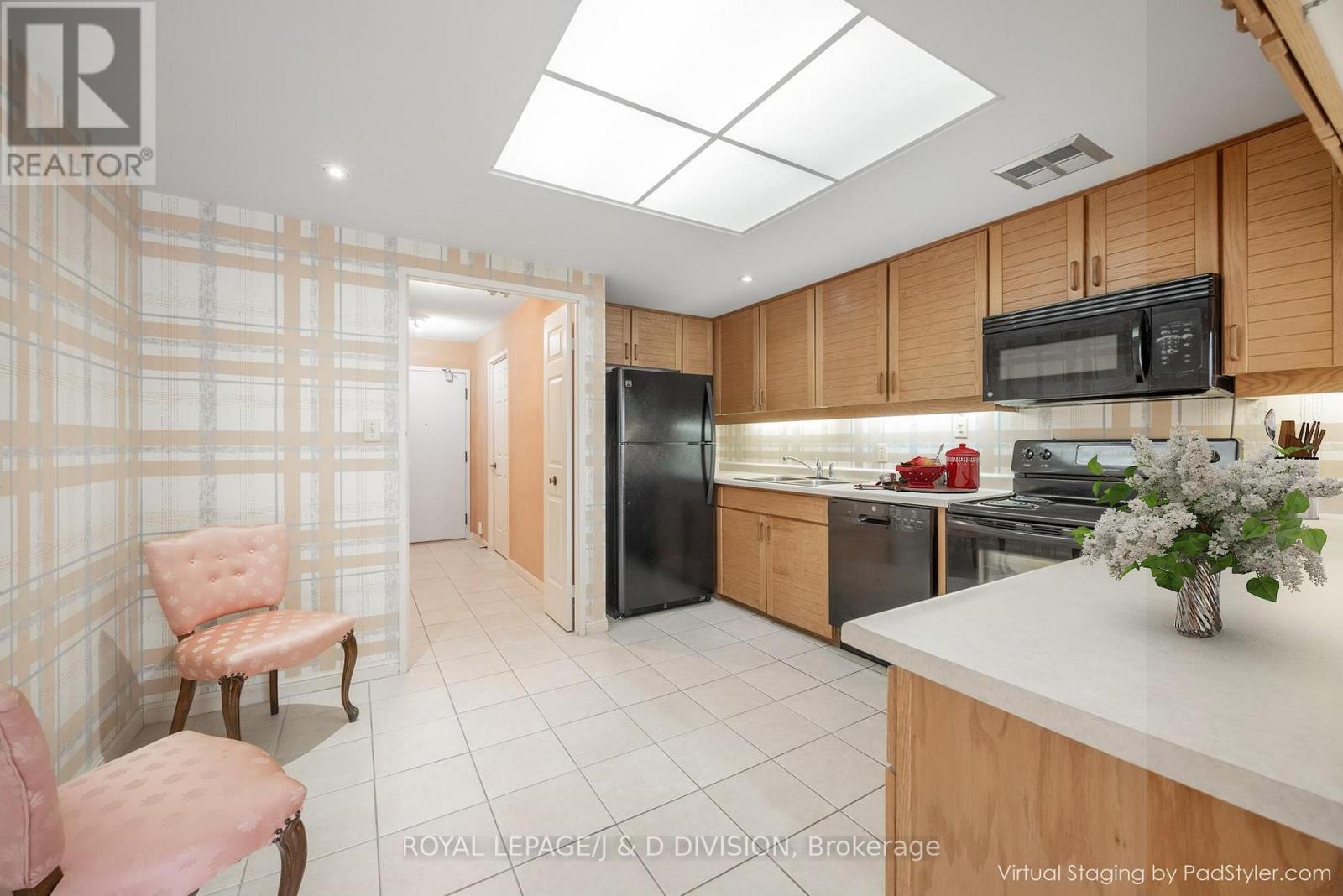 212 - 5444 Yonge Street, Toronto, Ontario  M2N 6J4 - Photo 7 - C12964064