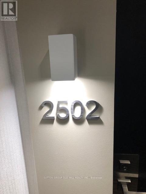 2502 - 89 Mcgill Street, Toronto, Ontario  M5B 0B1 - Photo 11 - C12964084