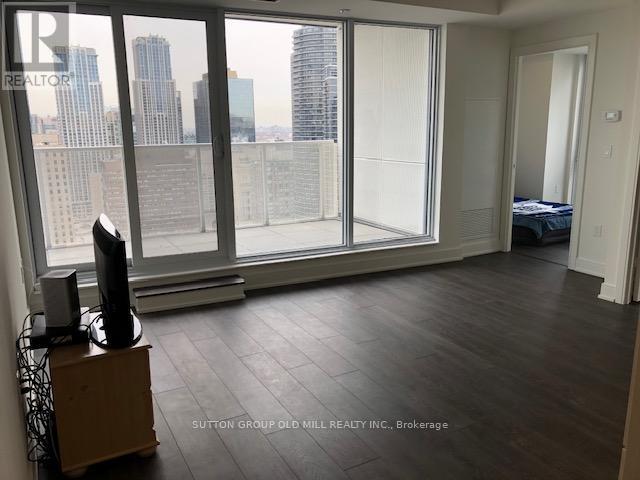 2502 - 89 Mcgill Street, Toronto, Ontario  M5B 0B1 - Photo 13 - C12964084