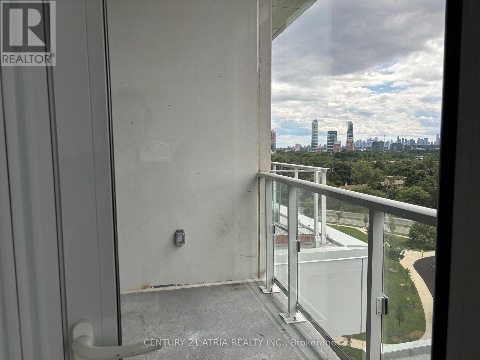 805 - 50 O'neill Road, Toronto, Ontario  M3C 0R1 - Photo 15 - C12964126