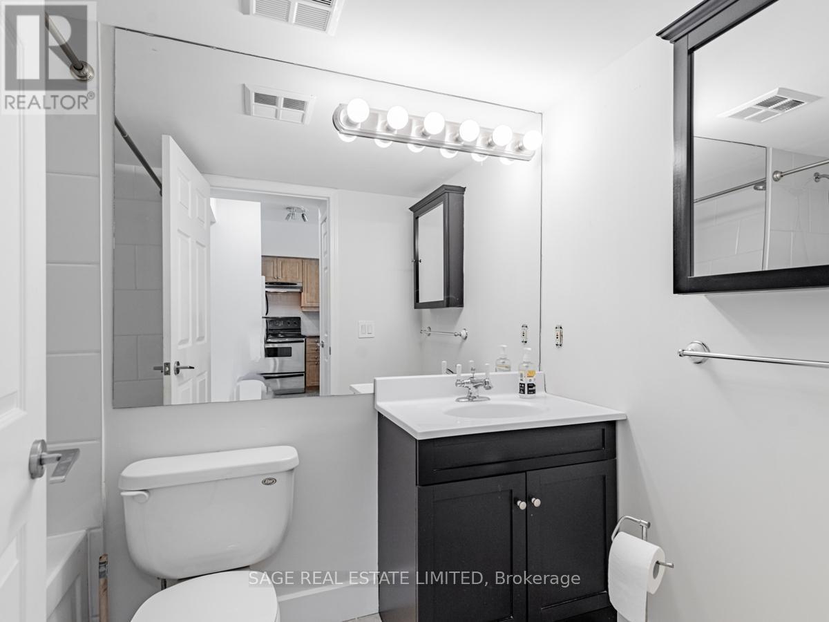 506 - 485 Rosewell Avenue, Toronto, Ontario  M4R 2J2 - Photo 21 - C12964136