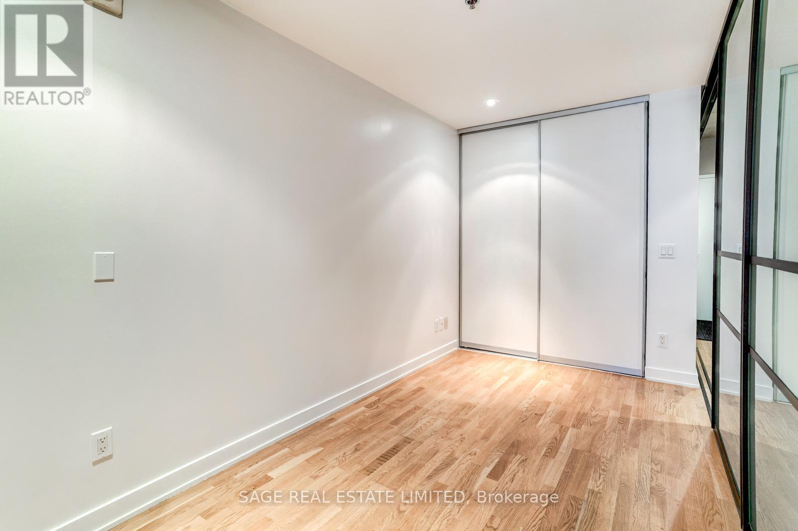 321 - 8 Dovercourt Road, Toronto, Ontario  M6J 0B6 - Photo 18 - C12964194