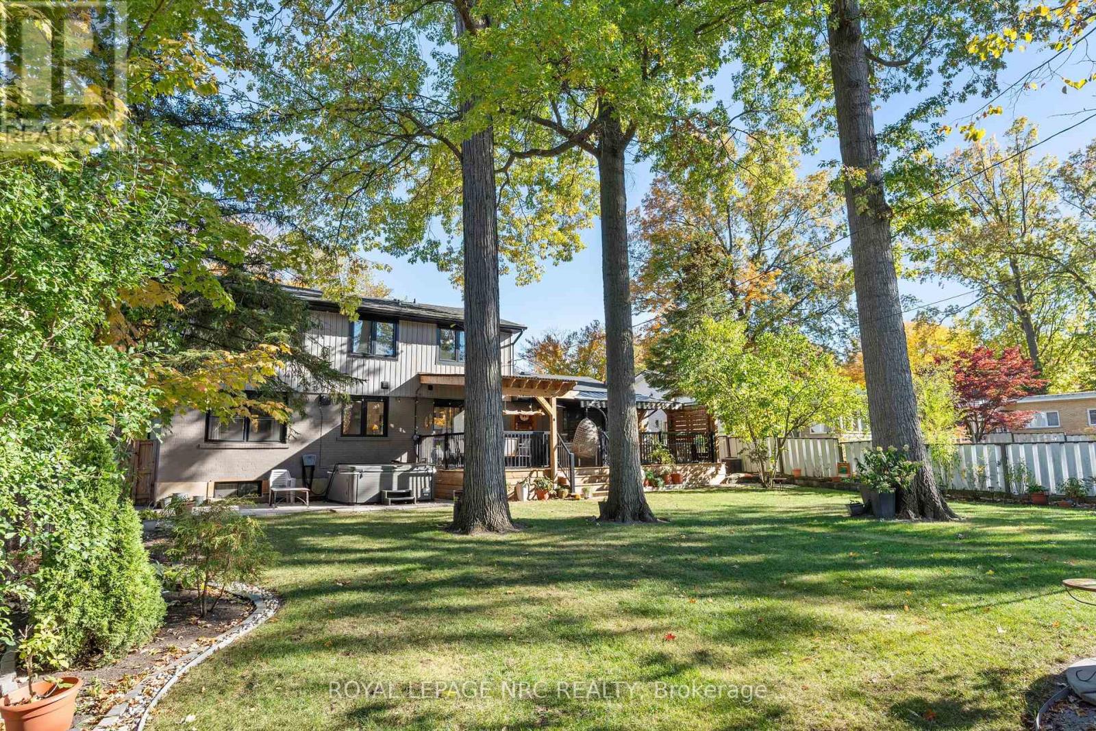 16 Briarfield Crescent, St. Catharines, Ontario  L2T 3T5 - Photo 37 - X12963362