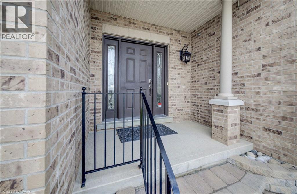 175 Stonecroft Way, New Hamburg, Ontario  N3A 4R2 - Photo 3 - 40817398