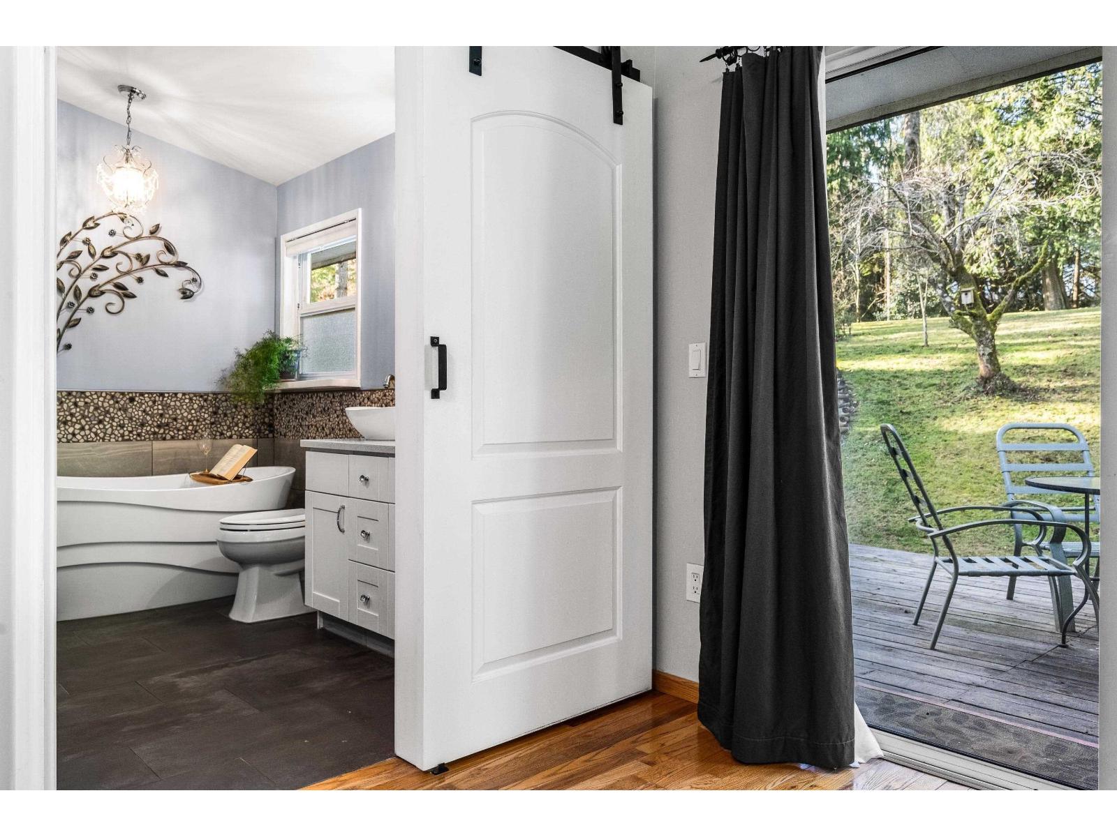 4895 Southside Road, Ryder Lake, Chilliwack, British Columbia V2R 4T6 - Photo 25 - R3096981