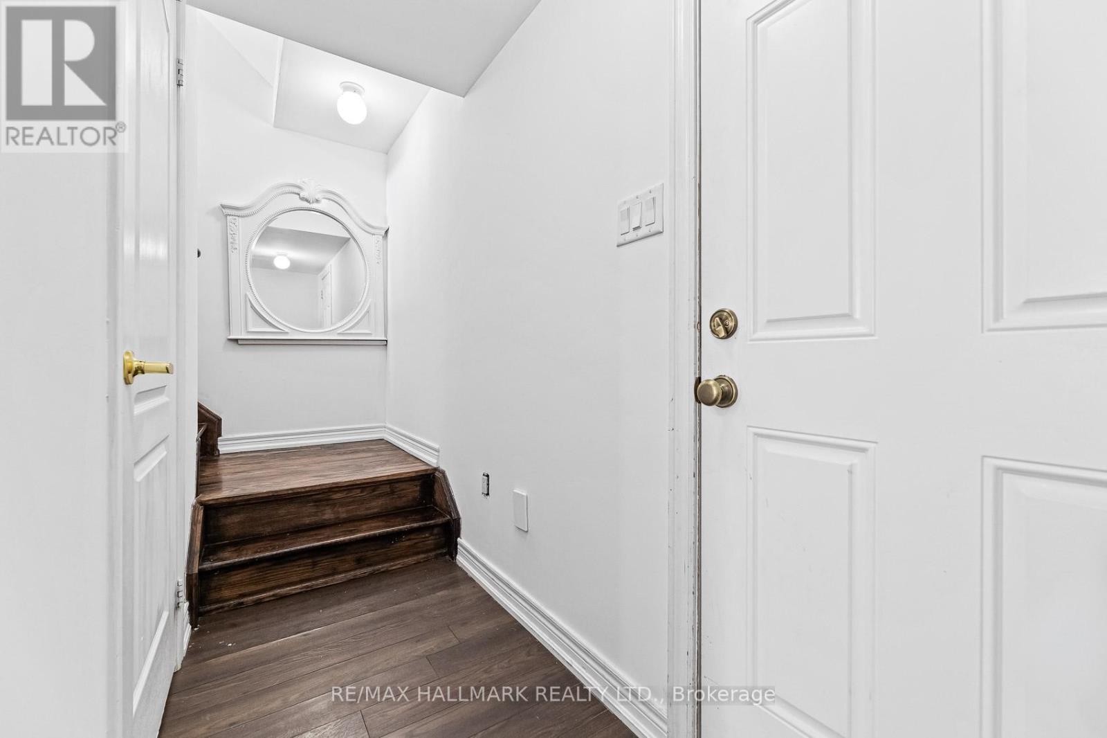 60 Belanger Crescent, Toronto, Ontario  M1L 0H3 - Photo 19 - E12964006