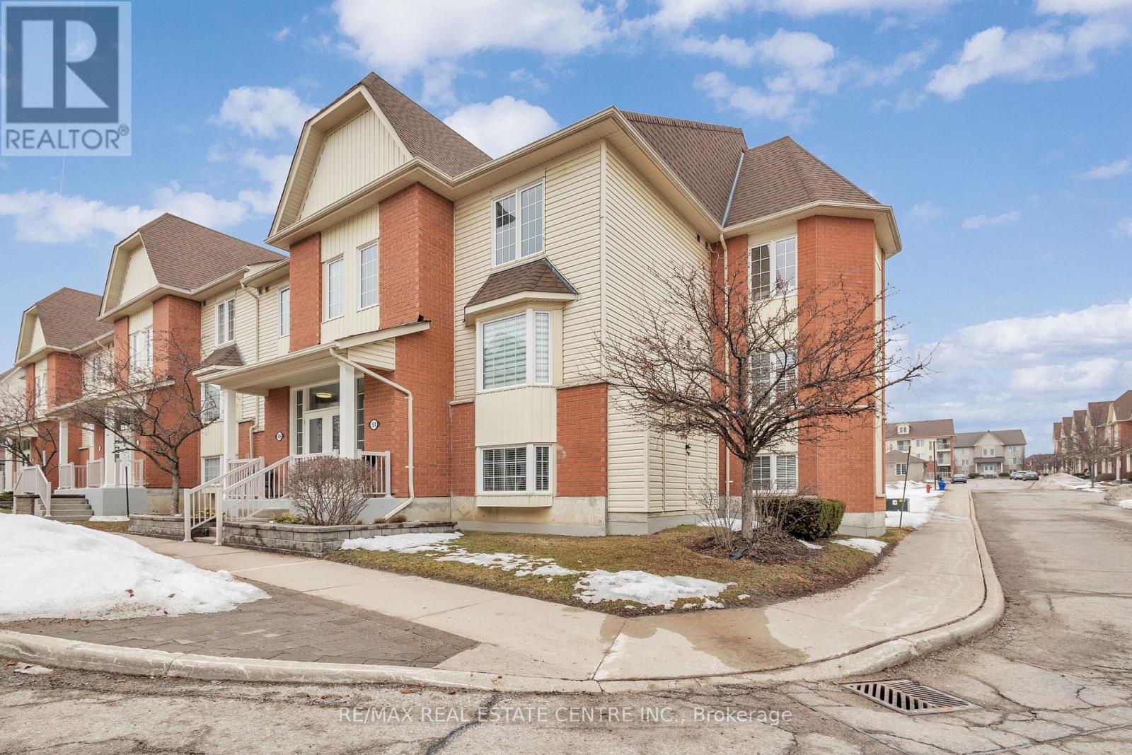 3 - 51 Petra Way, Whitby, Ontario  L1R 0A7 - Photo 3 - E12964030