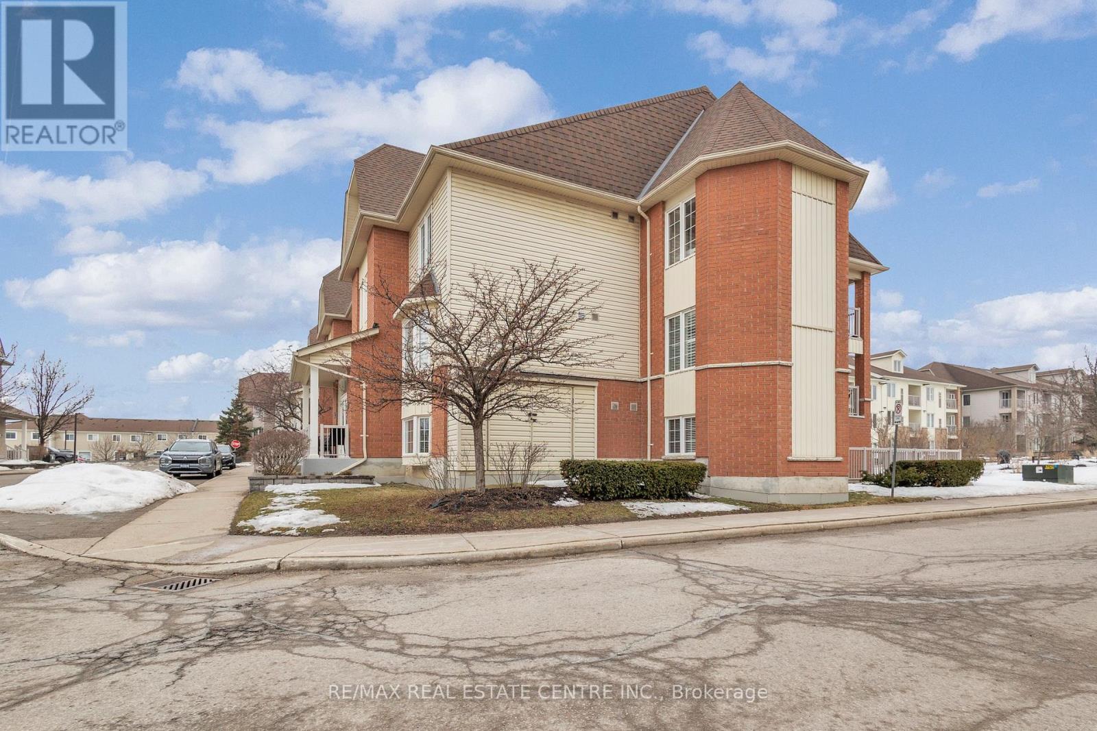 3 - 51 Petra Way, Whitby, Ontario  L1R 0A7 - Photo 4 - E12964030