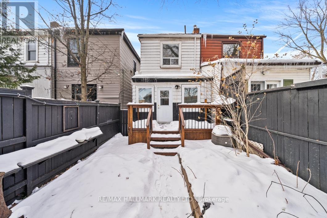 31 Tiverton Avenue, Toronto, Ontario  M4M 2M1 - Photo 31 - E12964066