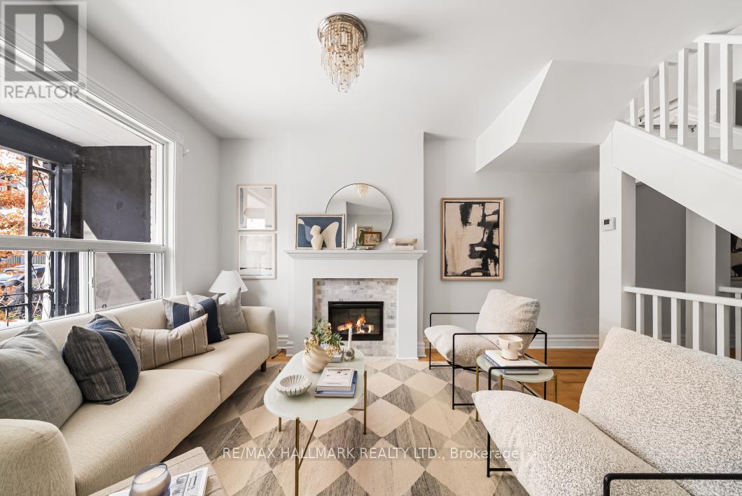 31 Tiverton Avenue, Toronto, Ontario  M4M 2M1 - Photo 5 - E12964066