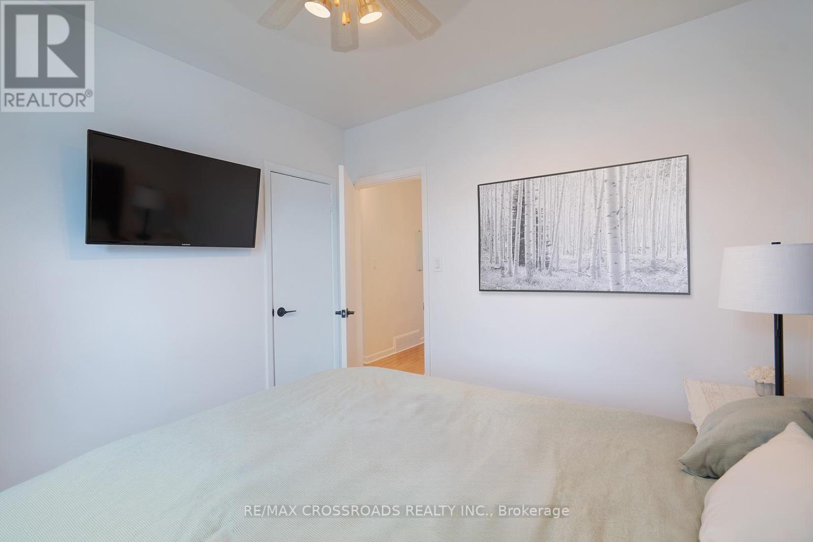 32 Kim Court, Toronto, Ontario  M1K 3R6 - Photo 12 - E12964130