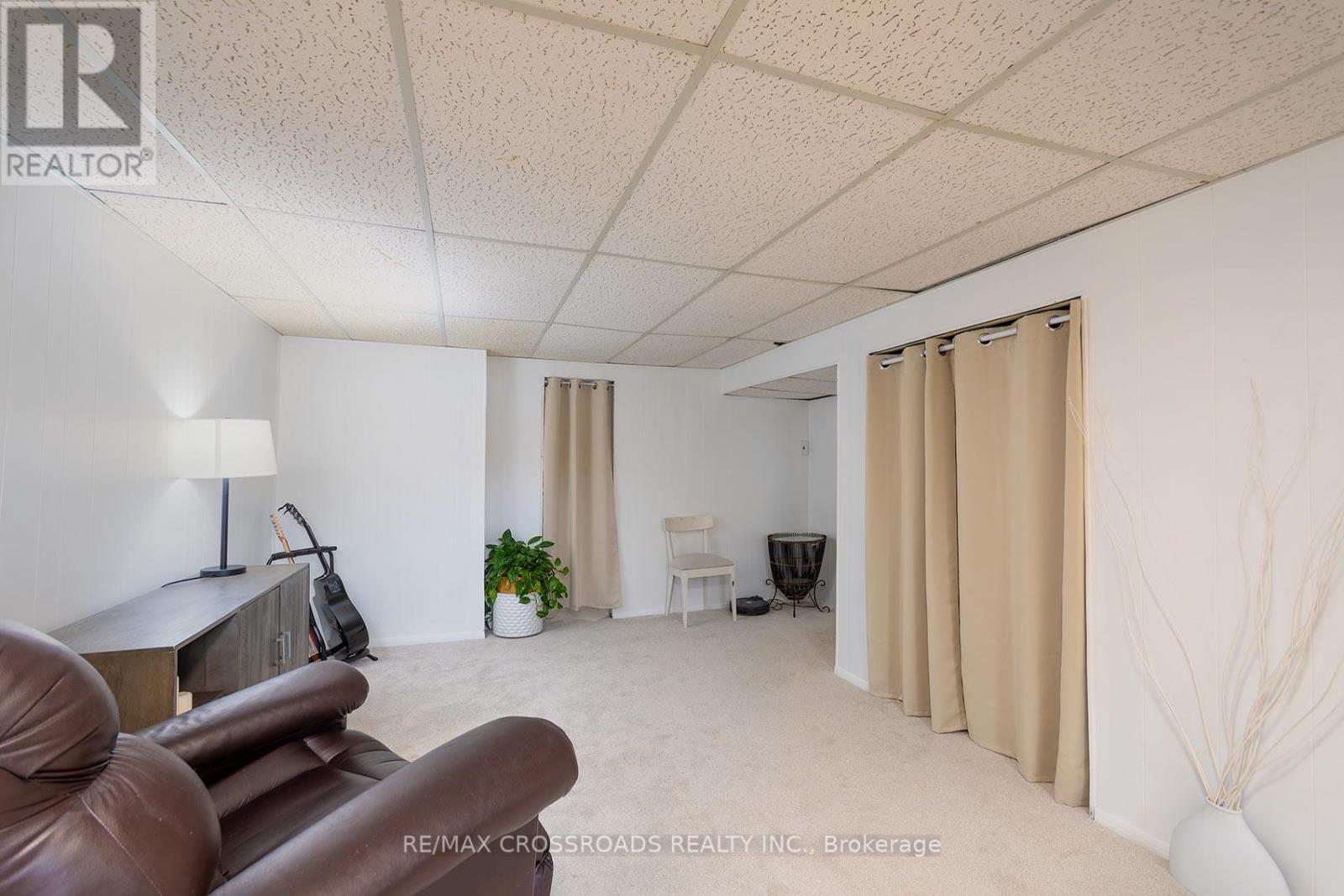 32 Kim Court, Toronto, Ontario  M1K 3R6 - Photo 18 - E12964130