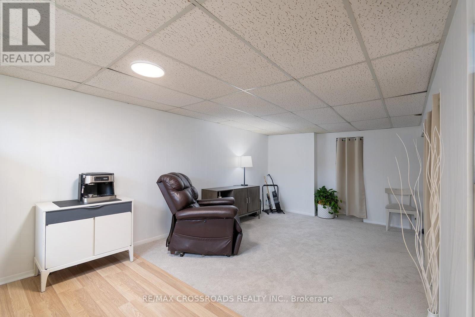 32 Kim Court, Toronto, Ontario  M1K 3R6 - Photo 19 - E12964130