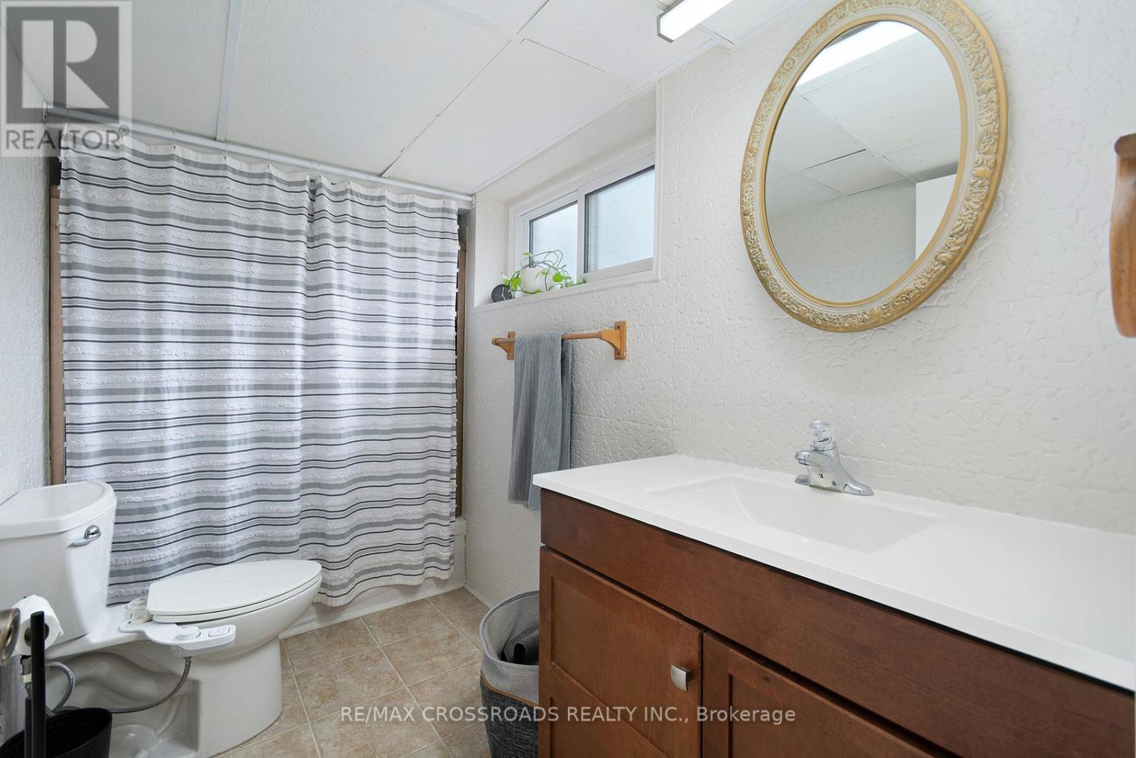 32 Kim Court, Toronto, Ontario  M1K 3R6 - Photo 24 - E12964130