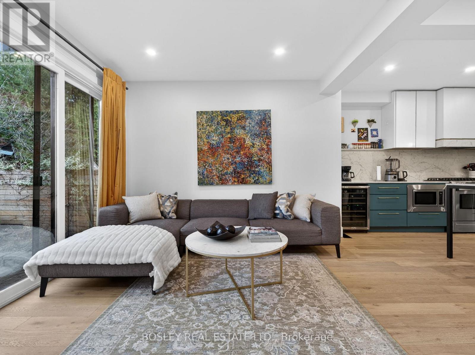 14 Coady Avenue, Toronto, Ontario  M4M 2Y8 - Photo 11 - E12964140