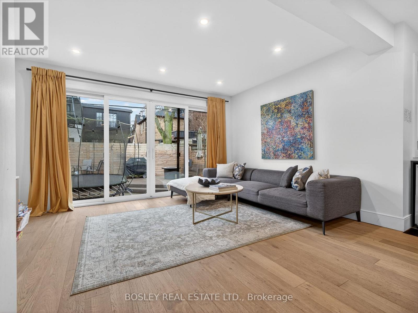 14 Coady Avenue, Toronto, Ontario  M4M 2Y8 - Photo 9 - E12964140