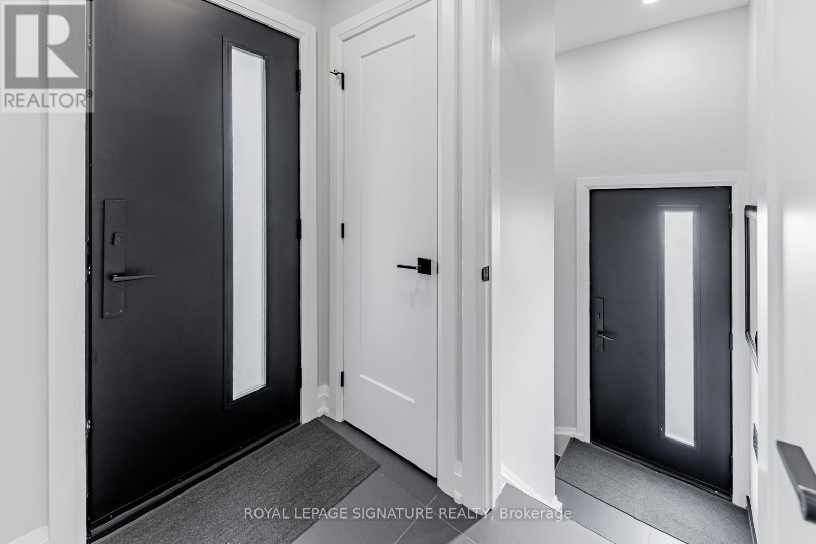 16 Boem Avenue, Toronto, Ontario  M1R 3T1 - Photo 28 - E12964154