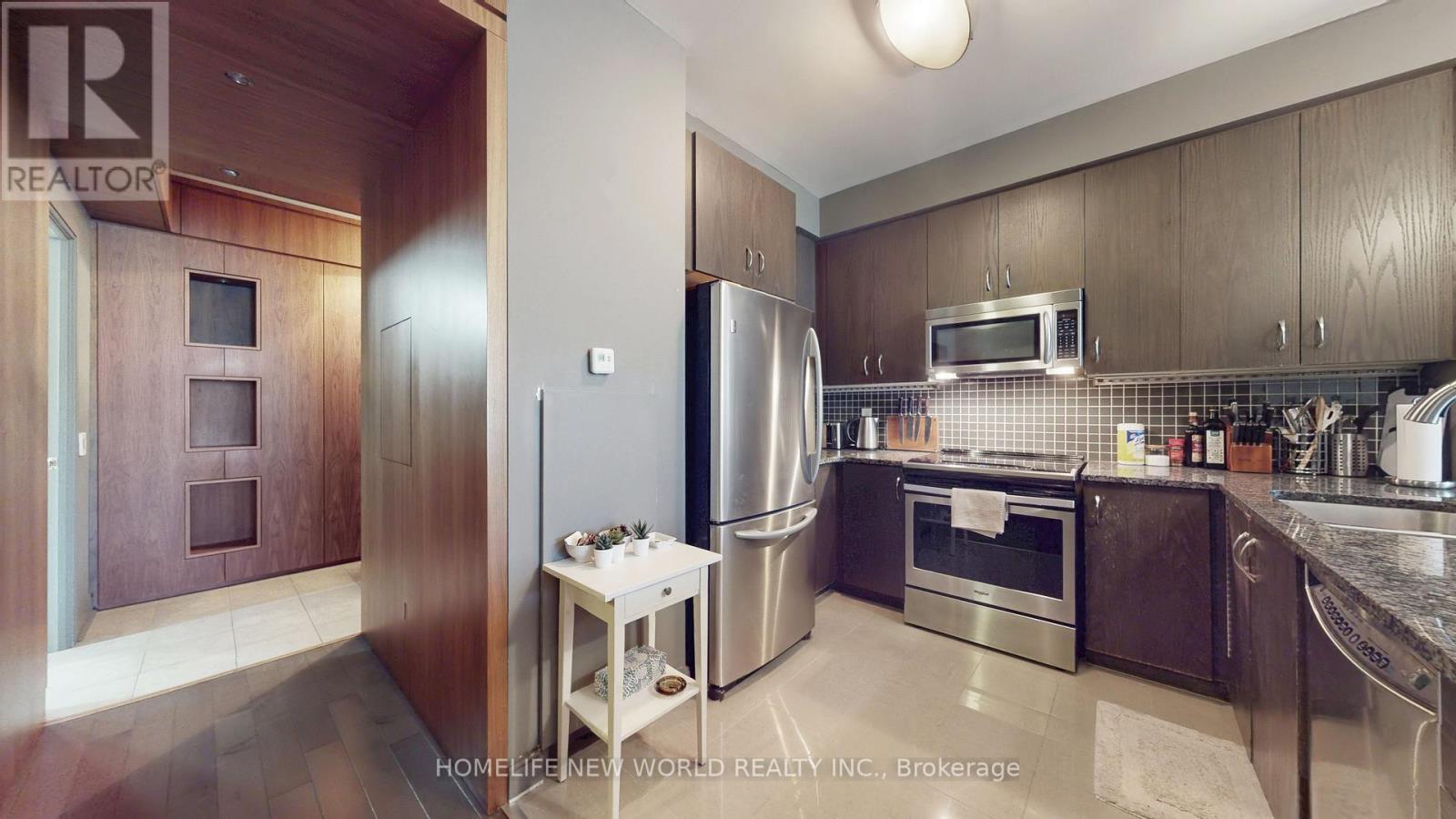 312 - 18 Yorkville Avenue, Toronto, Ontario  M4W 3Y8 - Photo 14 - C12955280