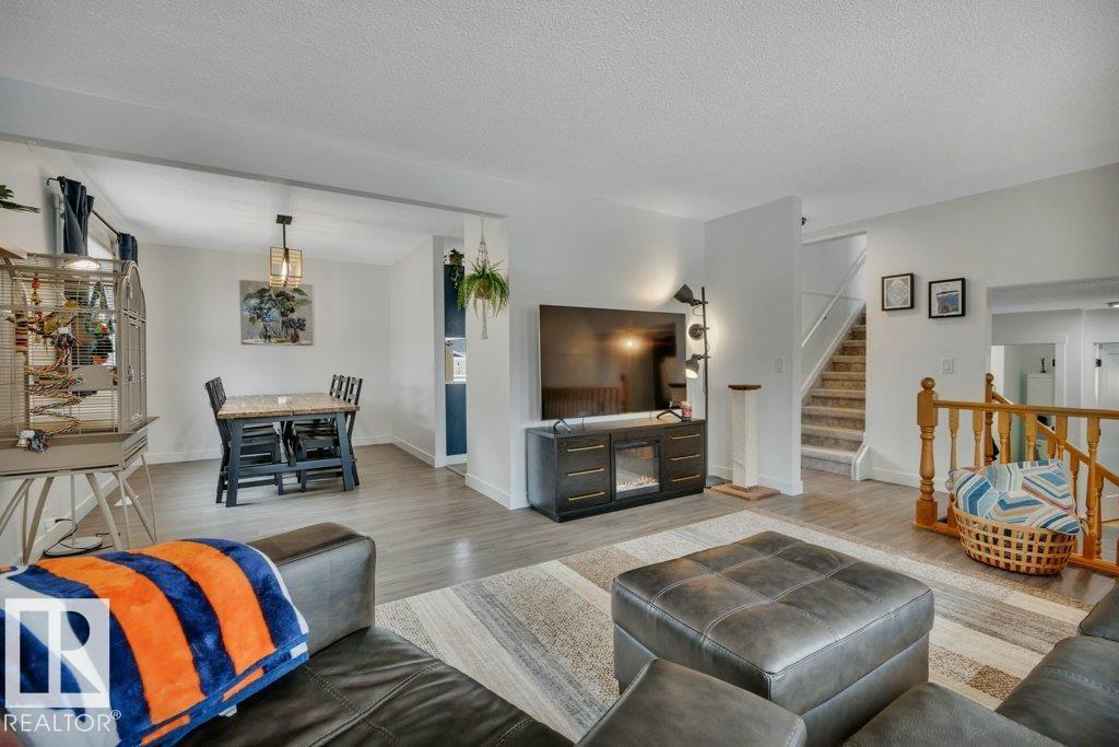 10721 33a Av Nw, Edmonton, Alberta  T6J 2Z5 - Photo 9 - E4480856