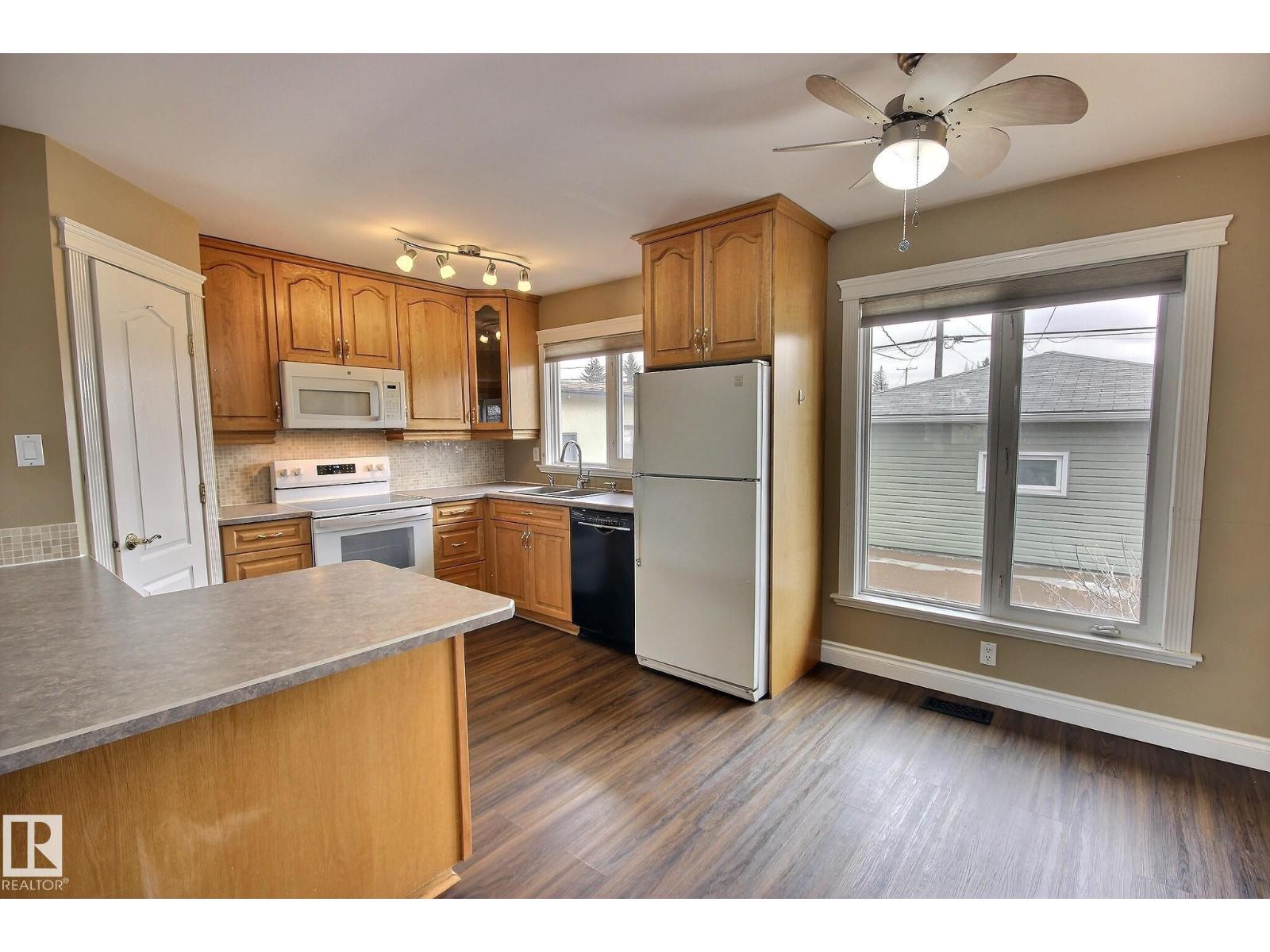 Unknown Address, ,     - Photo 6 - E4480857