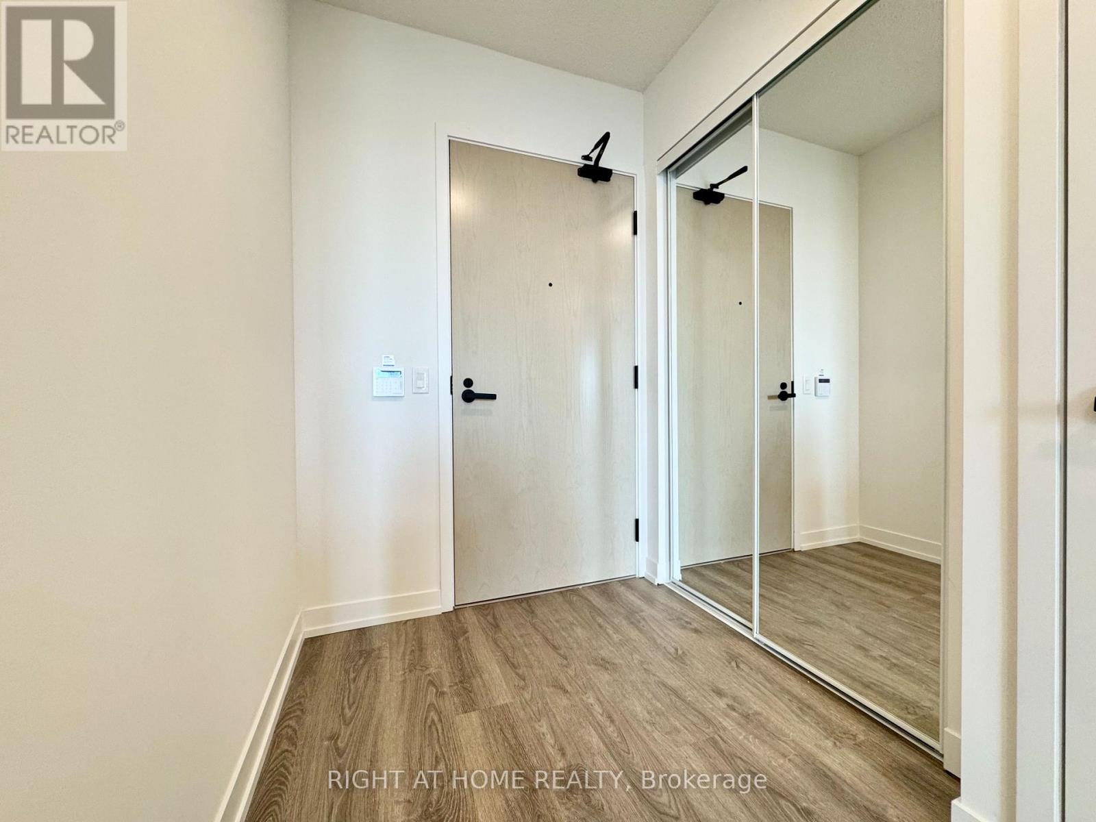 3311 - 195 Commerce Street, Vaughan, Ontario  L4K 0P9 - Photo 14 - N12963982