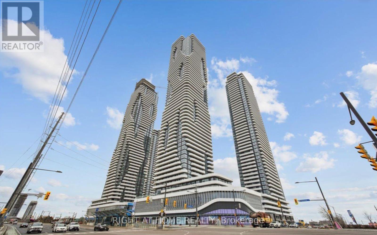 3311 - 195 Commerce Street, Vaughan, Ontario  L4K 0P9 - Photo 2 - N12963982