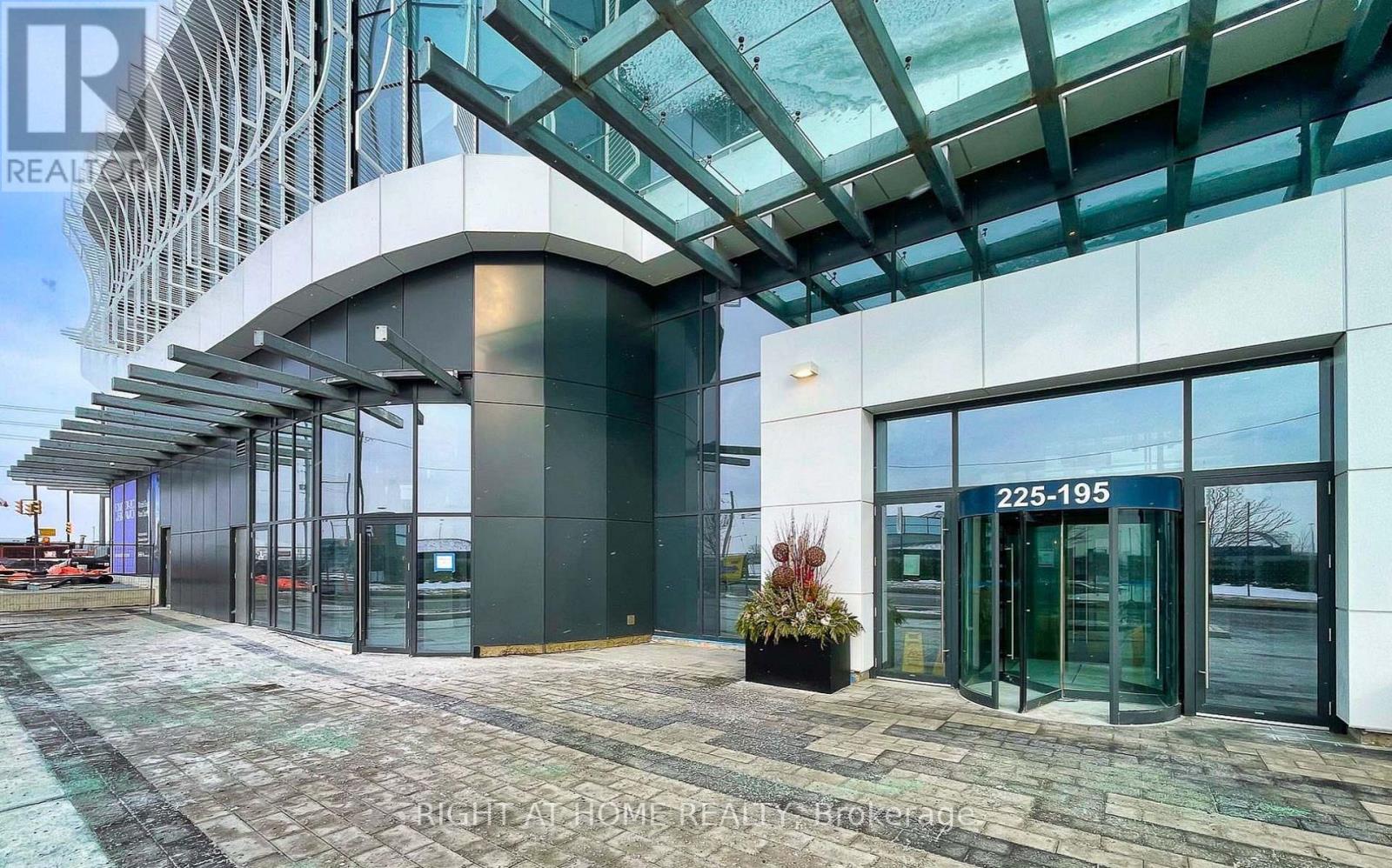 3311 - 195 Commerce Street, Vaughan, Ontario  L4K 0P9 - Photo 37 - N12963982