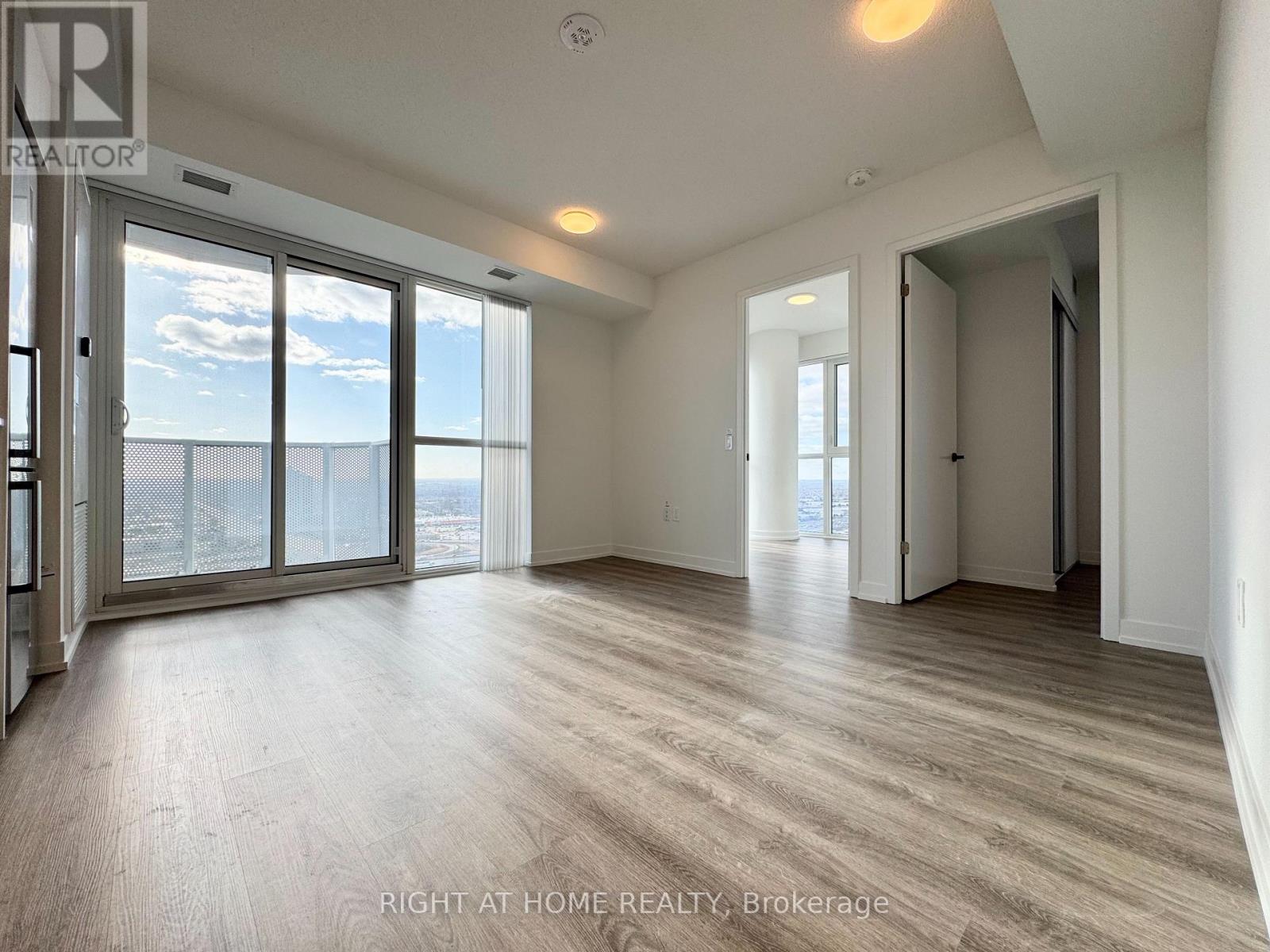 3311 - 195 Commerce Street, Vaughan, Ontario  L4K 0P9 - Photo 6 - N12963982