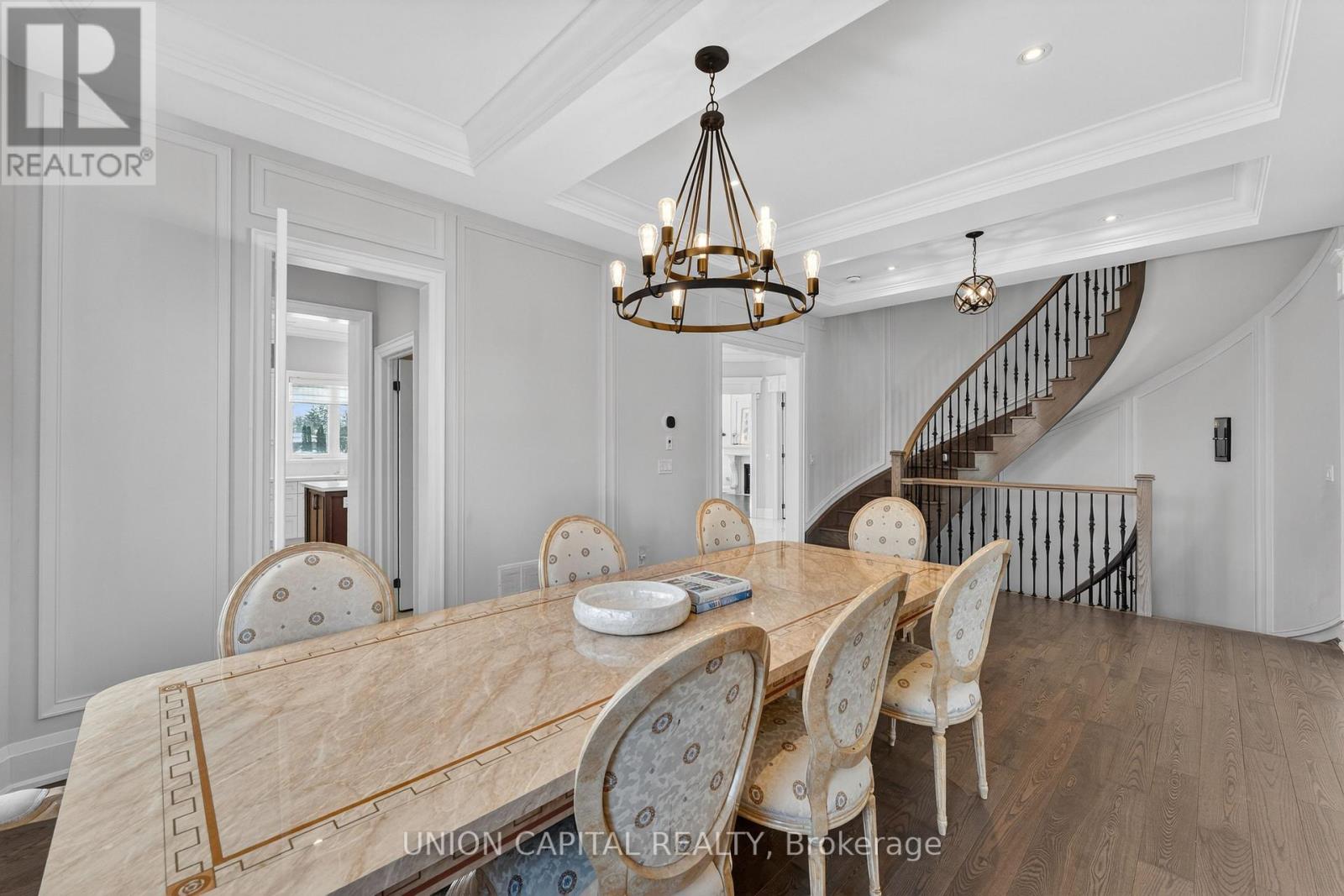 29 Elm Grove Avenue, Richmond Hill, Ontario  L4E 2T2 - Photo 8 - N12964000