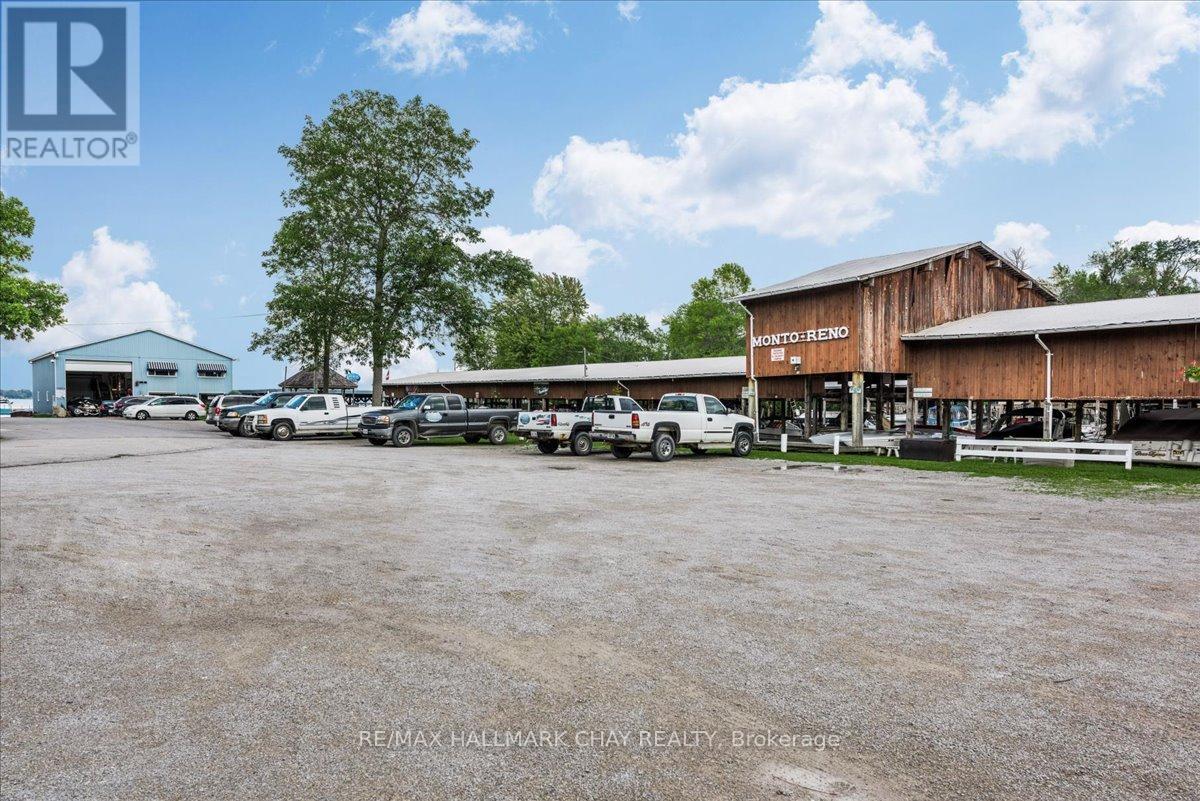 930 Gilmore Avenue, Innisfil, Ontario  L0L 1W0 - Photo 19 - N12964020