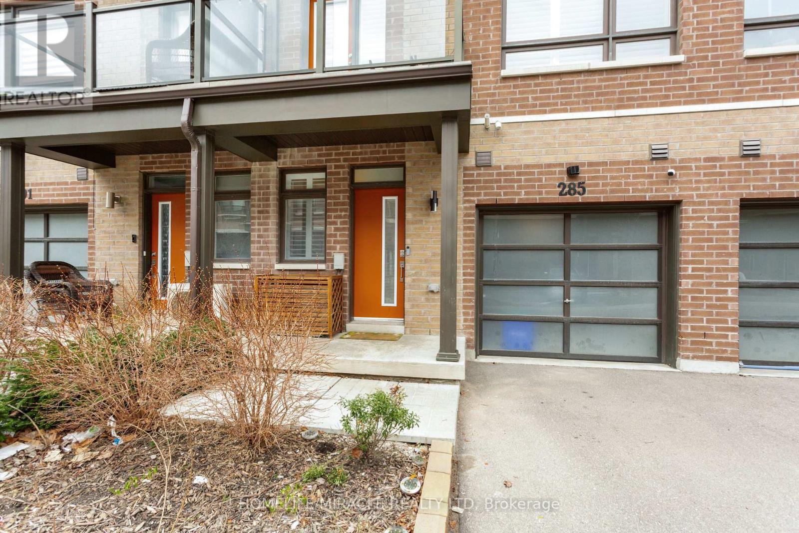 285 Dalhousie Street, Vaughan, Ontario  L4L 0L8 - Photo 3 - N12964058