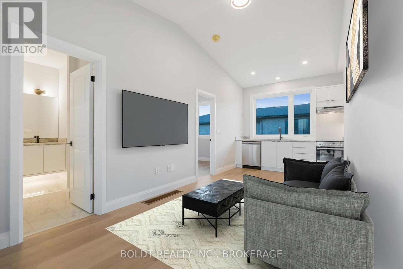 35 Wellspring Way, Pelham, Ontario  L3B 5N5 - Photo 38 - X12964590