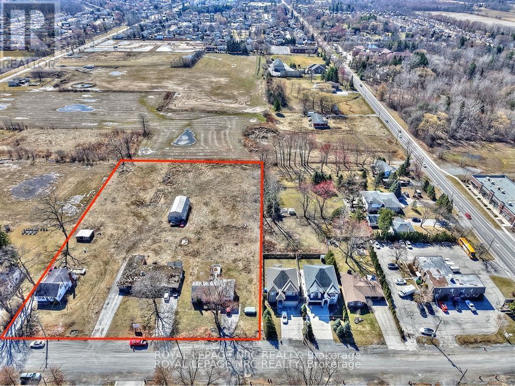 743 Quaker Road, Pelham, Ontario  L3C 3H3 - Photo 1 - X12964680