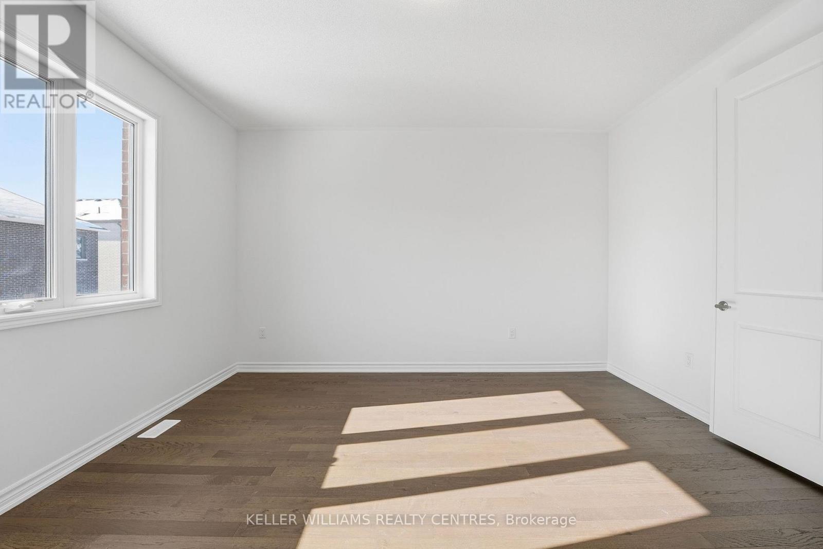 45 Mcbride Trail, Barrie, Ontario  L9J 0Y8 - Photo 21 - S12964056