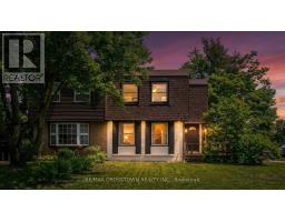 34 KIPLING PLACE, Barrie, Ontario