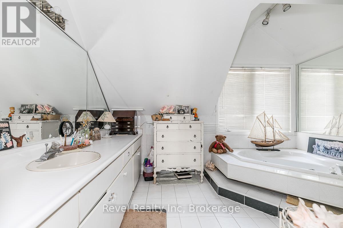 11a - 739 Concession 15 Road W, Tiny, Ontario  L9M 0H7 - Photo 21 - S12964302