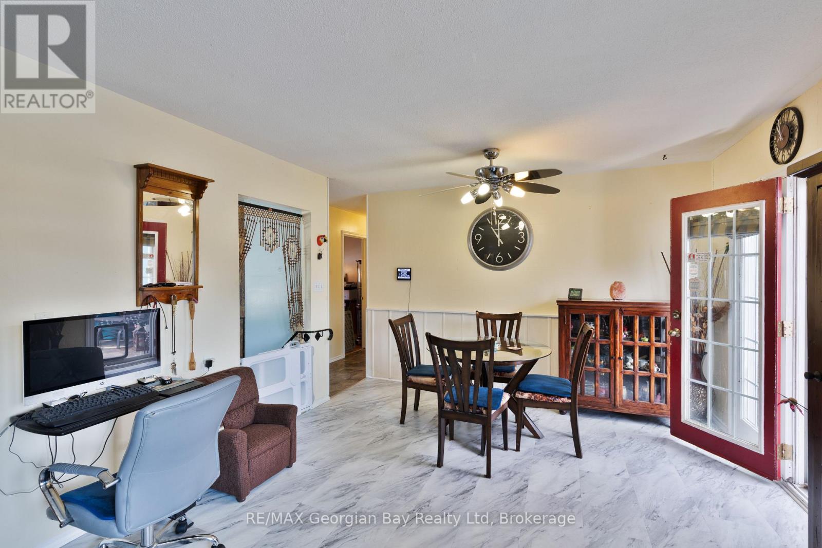 739 Simcoe Avenue, Tay (Port Mcnicoll), Ontario  L0K 1R0 - Photo 15 - S12964370