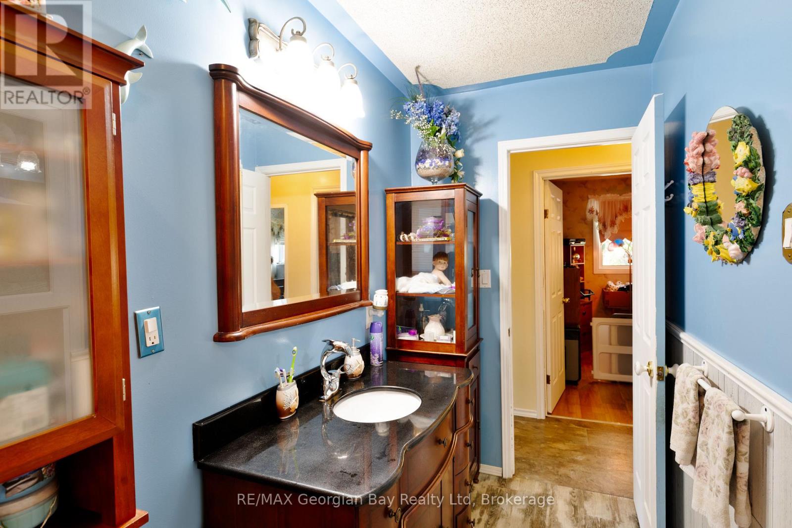 739 Simcoe Avenue, Tay (Port Mcnicoll), Ontario  L0K 1R0 - Photo 18 - S12964370