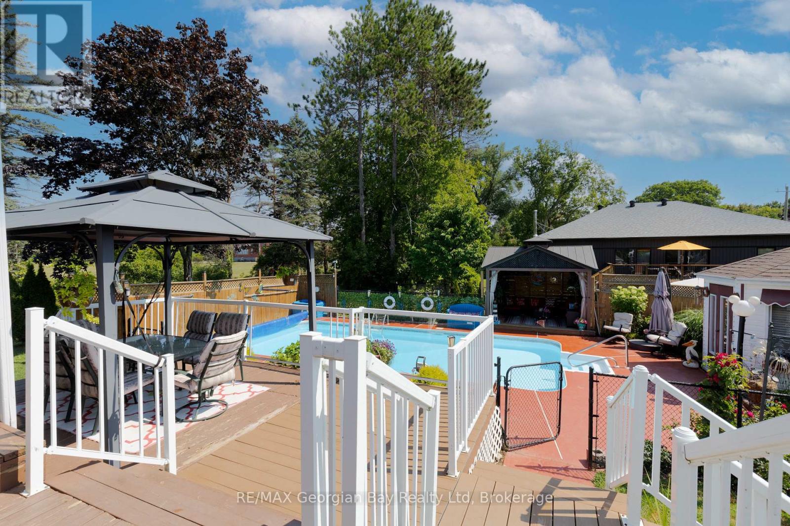 739 Simcoe Avenue, Tay (Port Mcnicoll), Ontario  L0K 1R0 - Photo 35 - S12964370