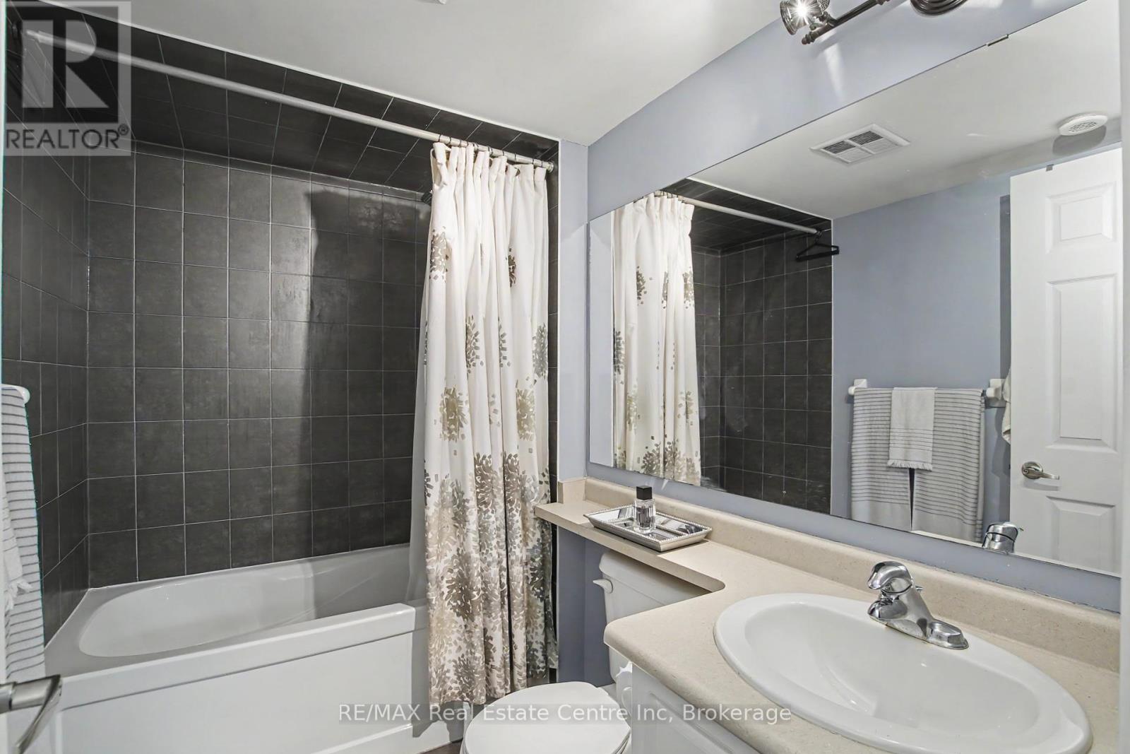 13 - 5 Armstrong Street, Orangeville, Ontario  L9W 0C5 - Photo 17 - W12964560