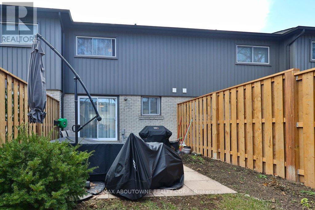 23 - 1525 Elm Road, Oakville, Ontario  L6H 1W3 - Photo 18 - W12963974